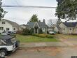 7817 se ellis st, portland,  OR 97206