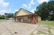 2345 n 5th ave, laurel,  MS 39440