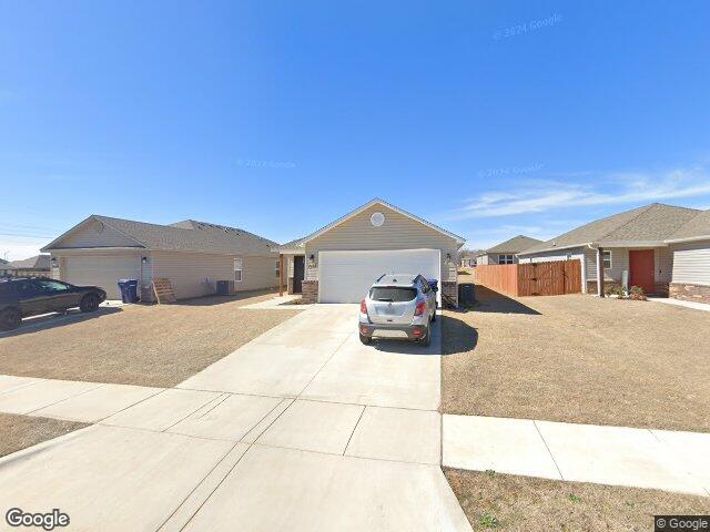 2112 e annette dr, siloam springs,  AR 72761