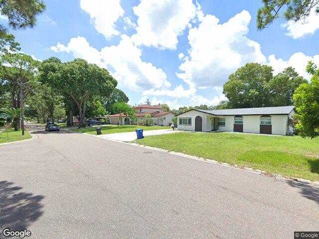 646 80th ave n, saint petersburg,  FL 33702