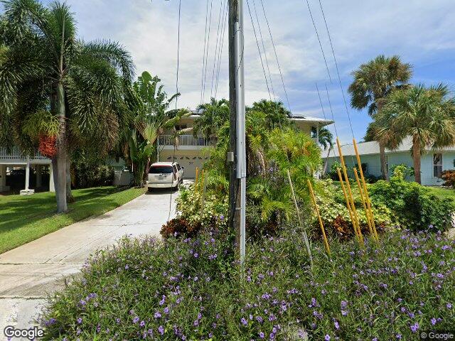 5331 bayou grande blvd ne, saint petersburg,  FL 33703