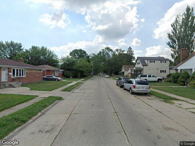 0000 elmwood, eastpointe,  MI 48021