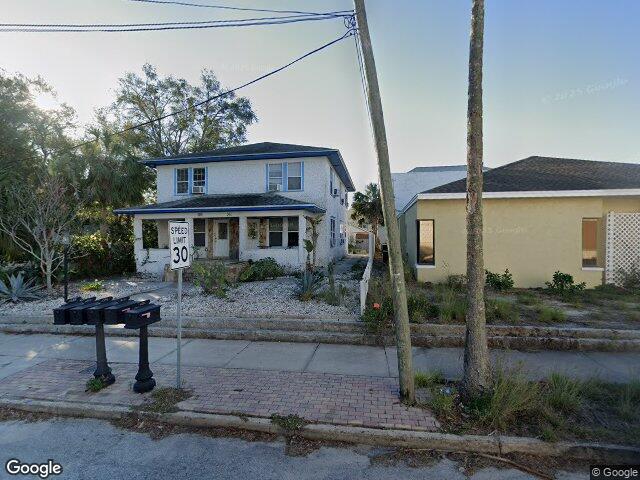 312 e orange st apt b
                                ,Unit Apt B, tarpon springs,  FL 34689