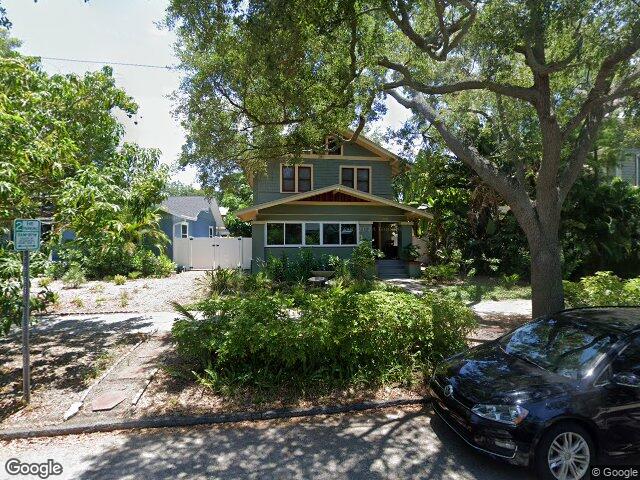 240 9th ave n, saint petersburg,  FL 33701