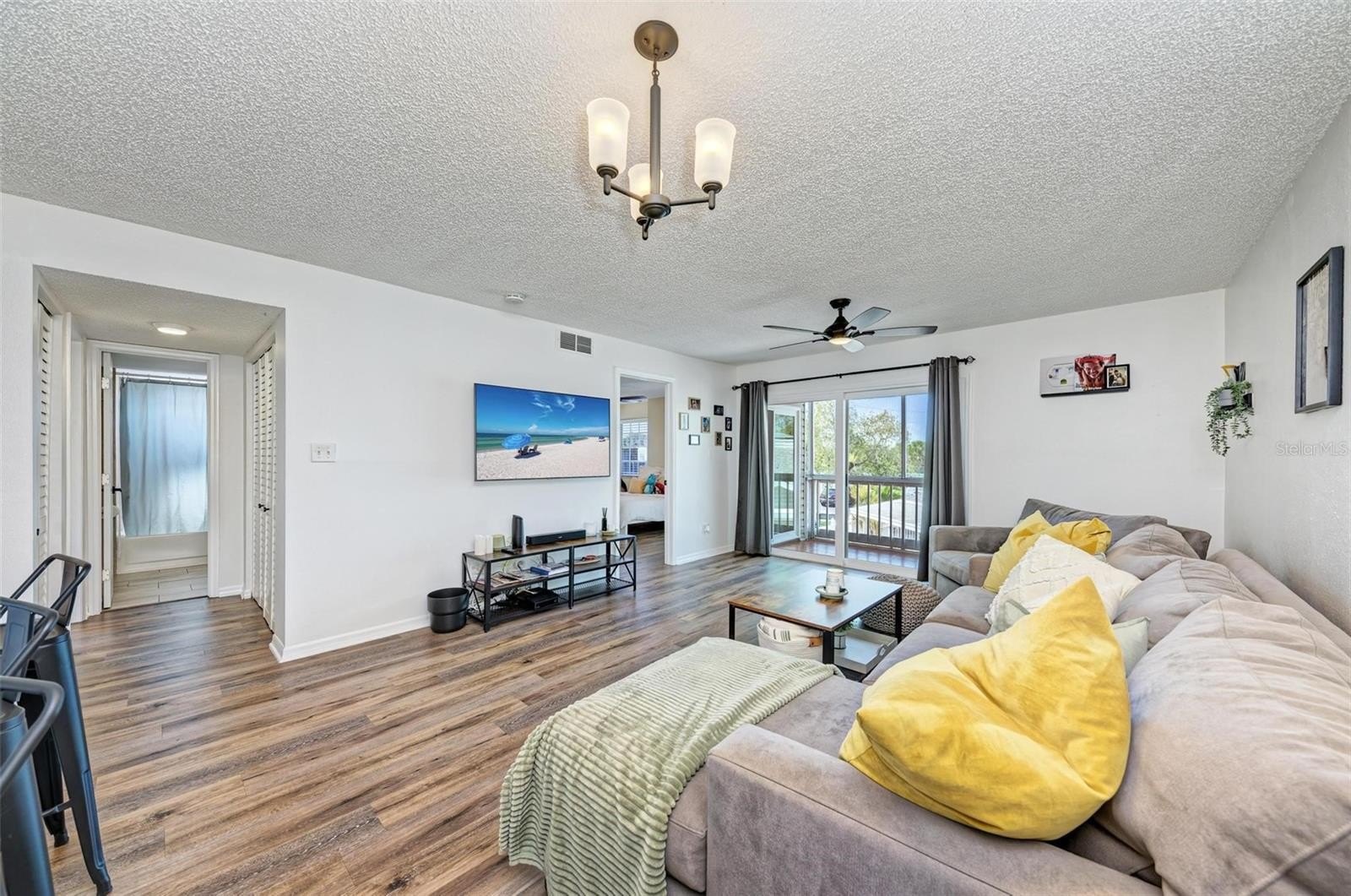 6826 stones throw circle n
                                ,Unit 11201, st petersburg,  FL 33710