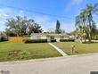 1753 linwood cir, clearwater,  FL 33755