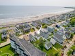 182 kings hwy, hampton,  NH 03842