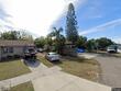 1306 e tarpon ave, tarpon springs,  FL 34689