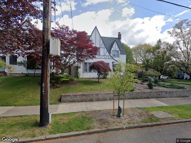 632 se peacock ln, portland,  OR 97214