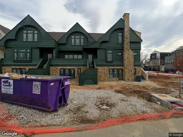 427 se b st, bentonville,  AR 72712