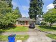 3715 se lexington st, portland,  OR 97202