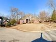 2 asheton st, bentonville,  AR 72712