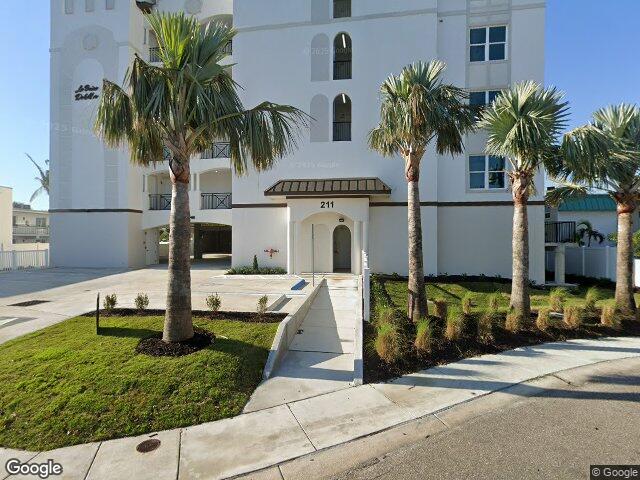 211 dolphin pt unit 4
                                ,Unit Unit 4, clearwater beach,  FL 33767