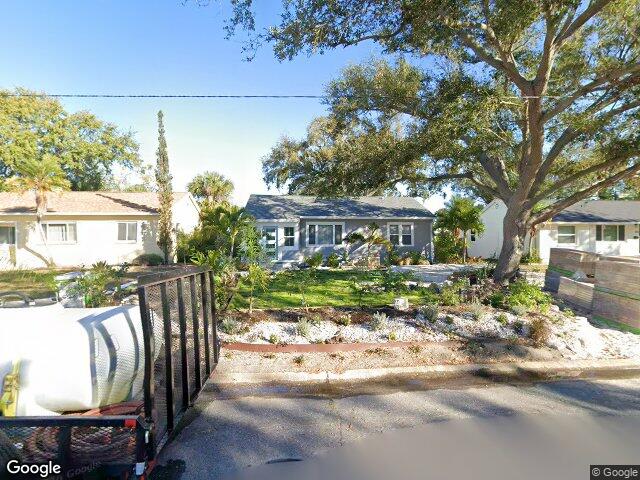 145 38th ave ne, saint petersburg,  FL 33704
