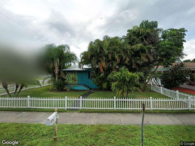 5325 11th ave s, gulfport,  FL 33707