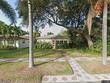 1085 16th ave n, saint petersburg,  FL 33704