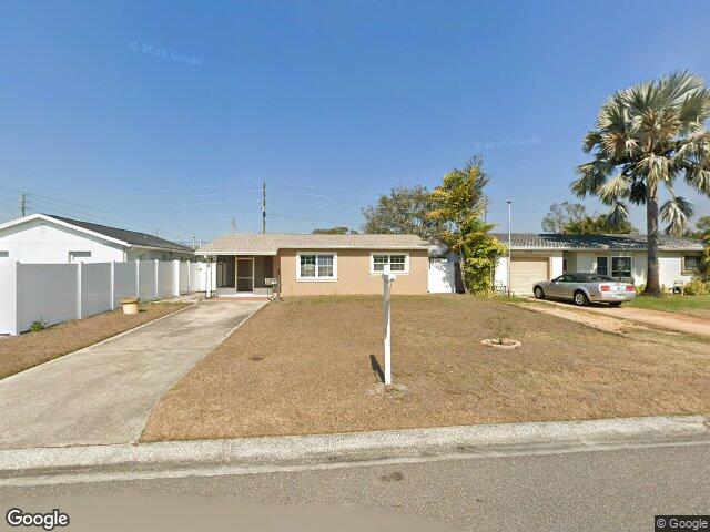 5773 3rd ave n, saint petersburg,  FL 33710