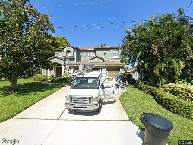 3598 10th st ne, saint petersburg,  FL 33704