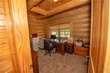 13775 rocky comfort rd, gentry,  AR 72734