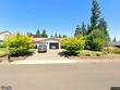 2040 n country club dr, canby,  OR 97013