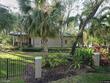 1252 e lake dr, tarpon springs,  FL 34688