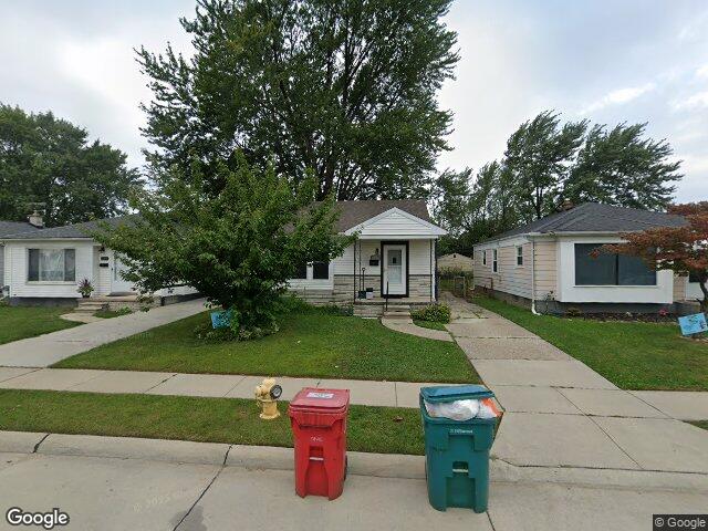 24883 brittany ave, eastpointe,  MI 48021