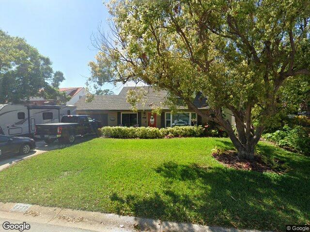 8230 128th st, seminole,  FL 33776