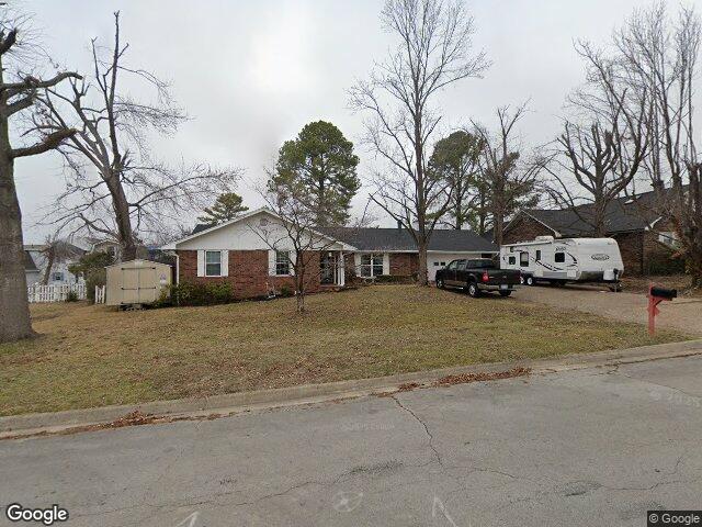 1307 w pine st, rogers,  AR 72758