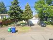 7443 se 63rd ave, portland,  OR 97206