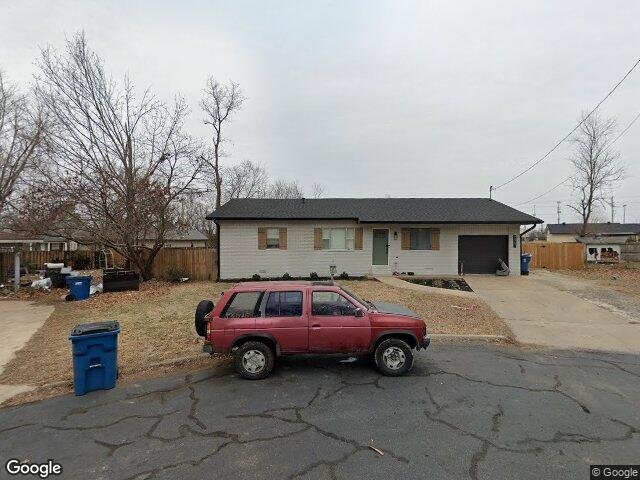 2307 douglas st, bentonville,  AR 72712