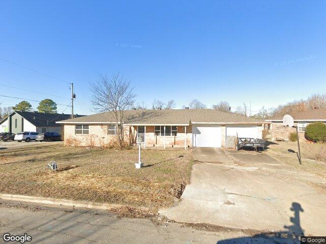 2004 s 12th st, rogers,  AR 72758
