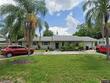 352 79th ave ne, saint petersburg,  FL 33702