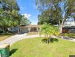 8499 77th ave, seminole,  FL 33777