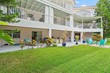 608 columbus dr, saint petersburg,  FL 33715