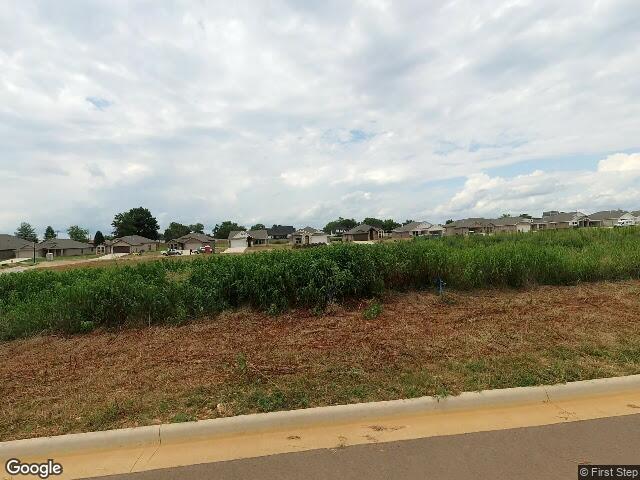 1816 silk st, pea ridge,  AR 72751