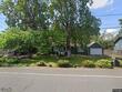 5568 se flavel dr, portland,  OR 97206