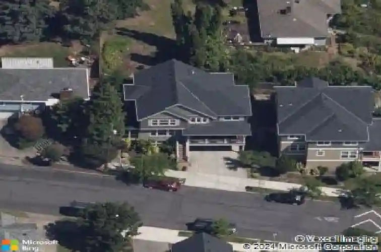 3225 se lincoln st, portland,  OR 97214