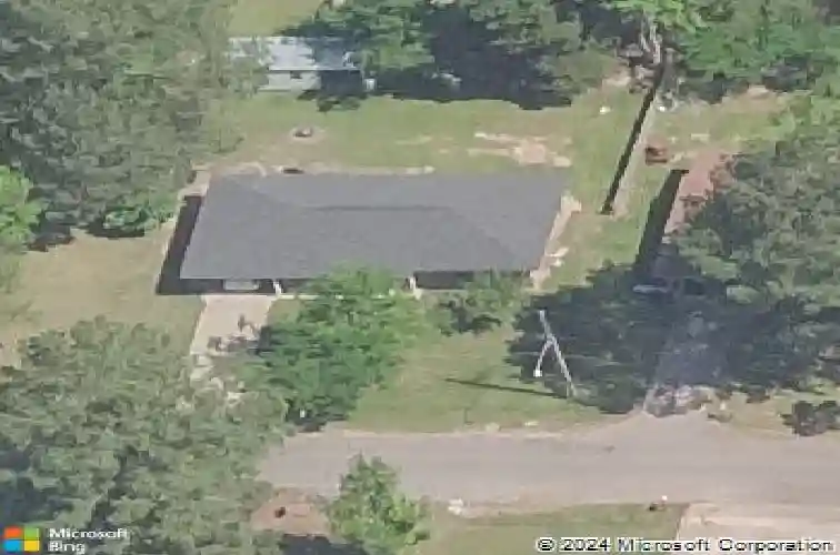 110 d ave, ellisville,  MS 39437