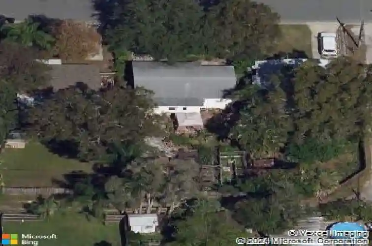 2826 15th ave n, saint petersburg,  FL 33713