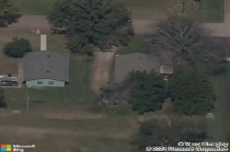 204 lake st, bentonville,  AR 72712