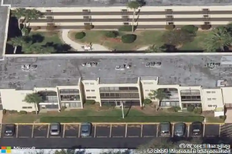 11485 oakhurst rd bldg 200-114
                                ,Unit Bldg 200-114, largo,  FL 33774