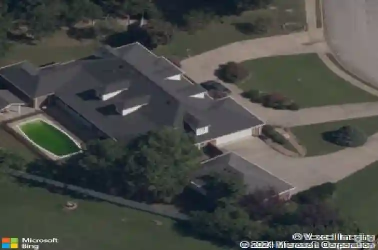 2712 w linden st, rogers,  AR 72758