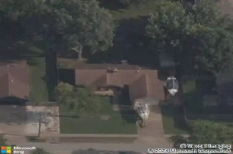 1005 ne 2nd st, bentonville,  AR 72712