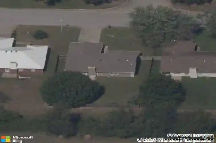 1104 se 22nd st, bentonville,  AR 72712