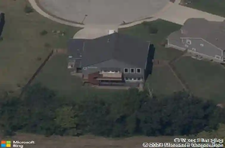 612 s 58th ct, rogers,  AR 72758