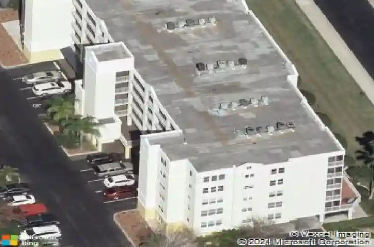 1200 country club dr #4202
                                ,Unit Apt 4202, largo,  FL 33771
