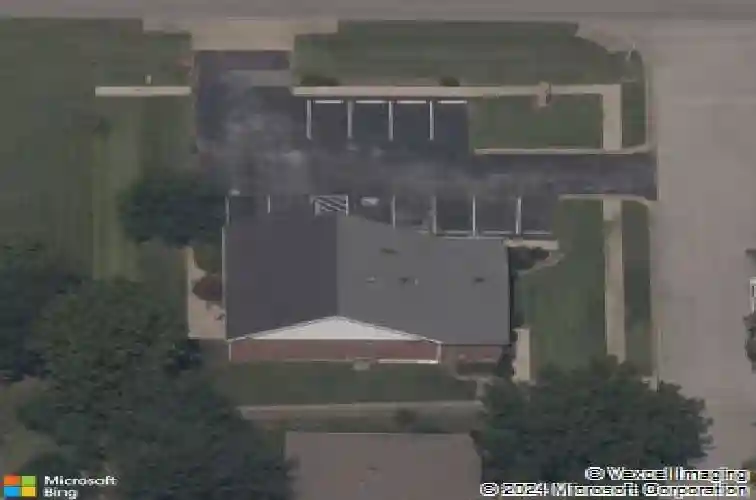 1412 se 14th st, bentonville,  AR 72712