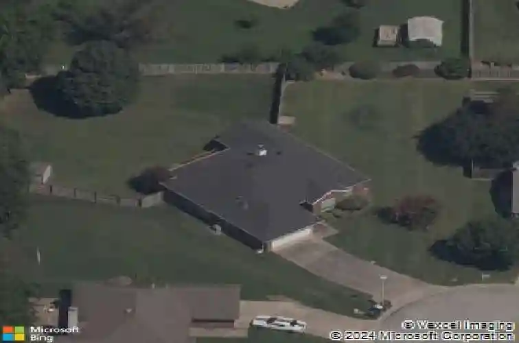 4 honeysuckle ct, bentonville,  AR 72712