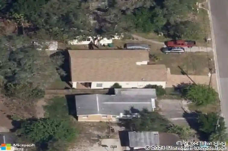 1950 lillian ave, tarpon springs,  FL 34689