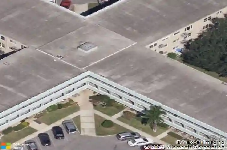 2286 norwegian dr #8
                                ,Unit Apt 8, clearwater,  FL 33763